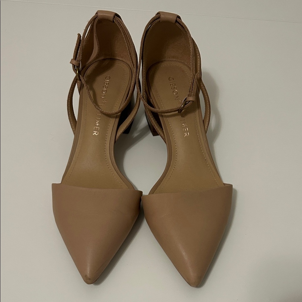 Gibson Latiner Women's Nude Leather Pointed-Toe Heels 7.5